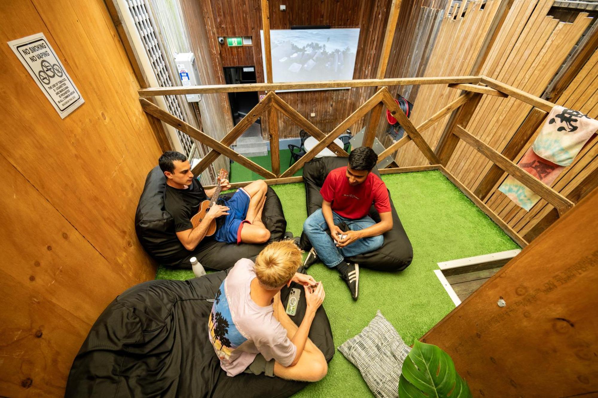 Хостел Urban Nomad Potts Point - 18 To 39 Only Сидней Экстерьер фото